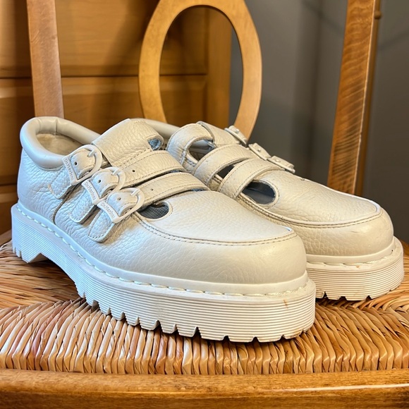 Dr. Martens Shoes - Dr. Martens Freya Sandal Shoe white size 9
